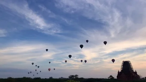 Timelapse Hot Air Baloon Monglfiere sunrise in Bagan Myanamr Stock Footage 84792556