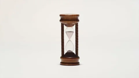 Timelapse of hourglass white background 動画素材 78367897