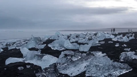 Timelapse of icebergs at sunset on Diamond Beach Stock Footage 83703452