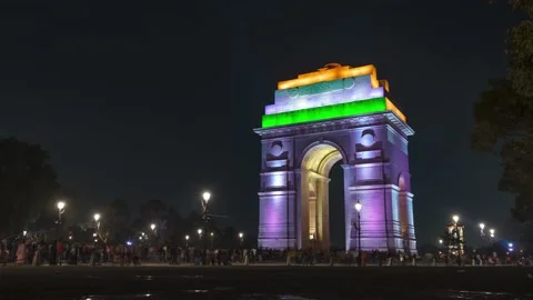 Timelapse of India gate with bustling crowd around at Night , Delhi, India Stock Footage 226614030