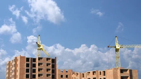 Timelapse of inhabitable house made from bricks Stock Footage 83885194