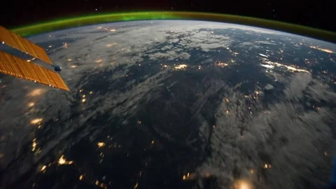 TimeLapse from ISS over  USA Canada Exp29 Aurora Borealis 15 Oct 2011 Stock Footage 132270180