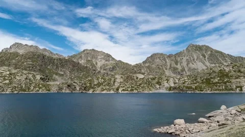  timelapse in a lake in the pyrenees Stock Footage 160334376