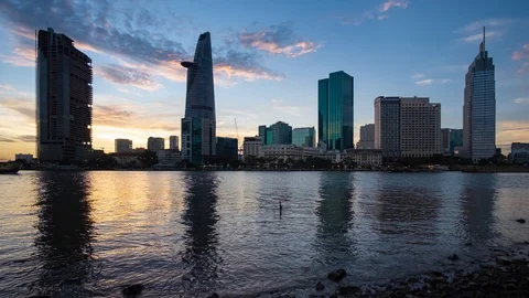 Timelapse landscape sunset to night of Ho Chi Minh city or Sai Gon Stock Footage 94786571