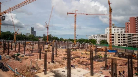 Timelapse Large construction sites are crowded with cranes Stock-Footage 147131137