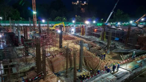 Timelapse Large construction sites are crowded with cranes Video stock 150380180