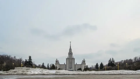 Timelapse to a large public and public, scientific tall building Stock-Footage 129535866