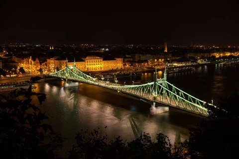 Timelapse of Liberty Bridge at night Stock Footage 82971655
