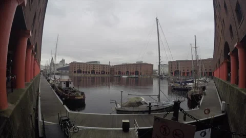 Timelapse: Liverpool Albert Dock Stock Footage 160258746