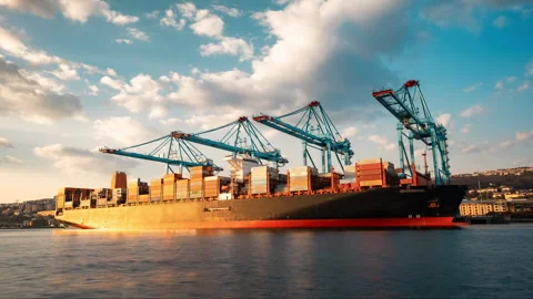 Timelapse of loading operations of a suezmax container ship at a port terminal Stock Footage 333299286