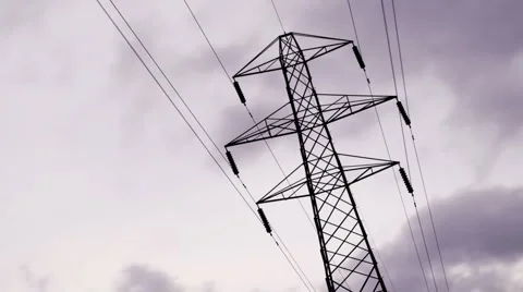 Timelapse loop of electricity pylon tower Video stock 1052268