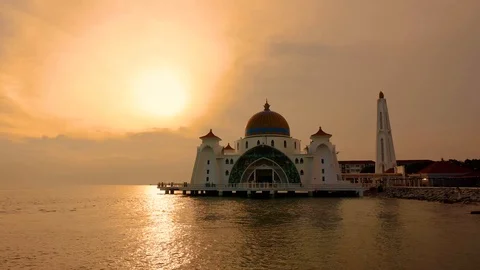Timelapse of Malacca Straight Mosque Stock Footage 119968024