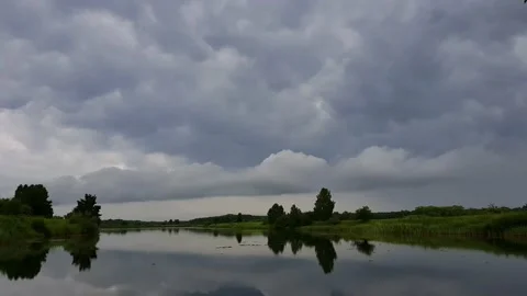 Timelapse of mammatus clouds in the sky Stock Footage 200959548