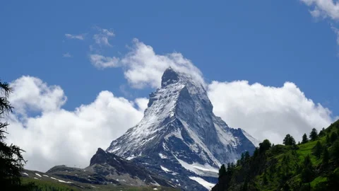 Timelapse Matterhorn- Zoom in Video stock 197375939