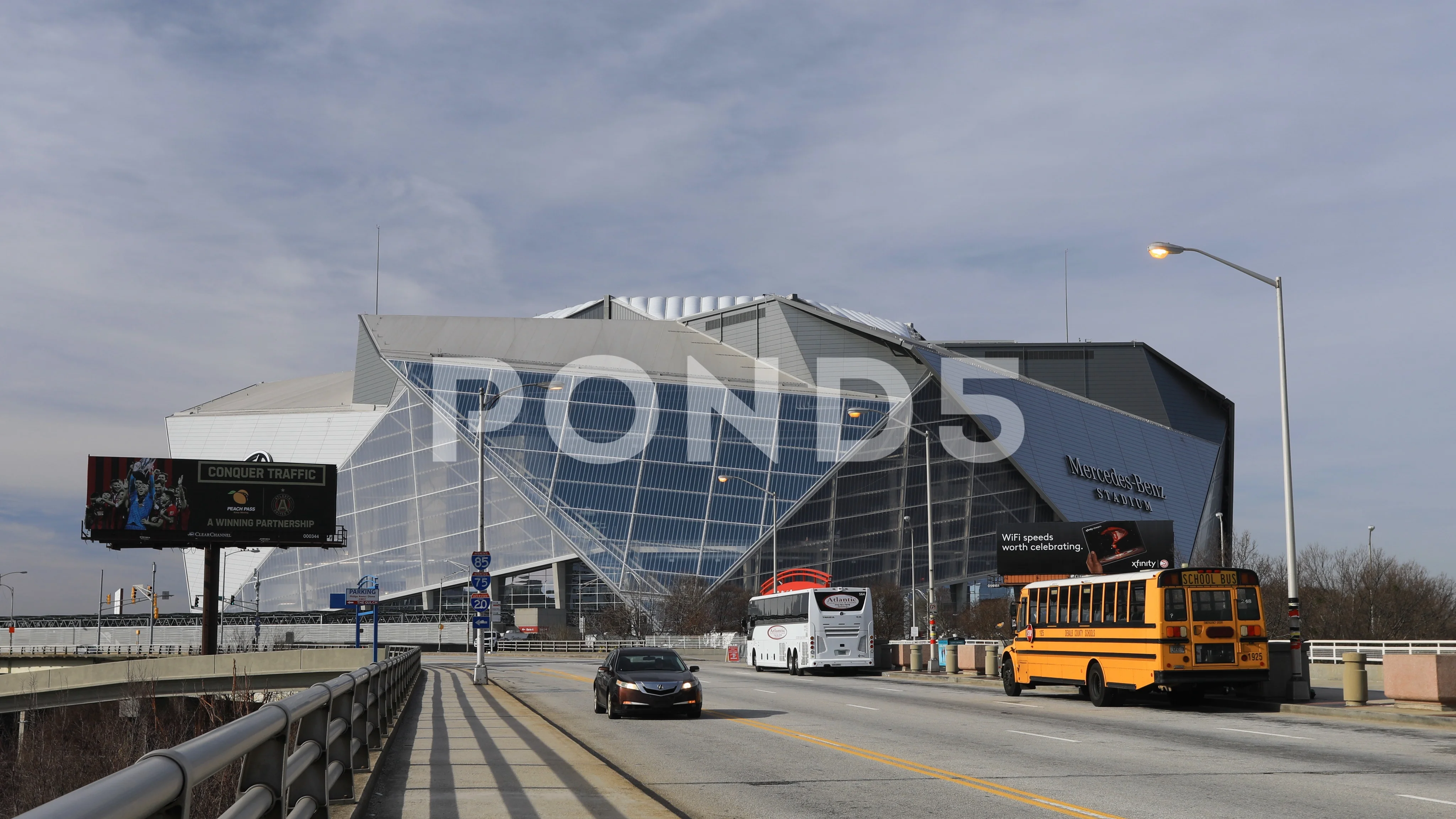 Atlanta Falcons Mercedes-Benz Stadium Time-Lapse 