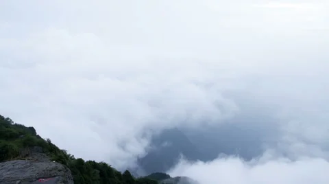 Timelapse of the mist cloud at Huayan peak in Mount Emei HD Stock-Footage 40738849