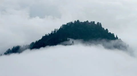 Timelapse of the mist cloud at Huayan peak in Mount Emei HD Stock Footage 40743008