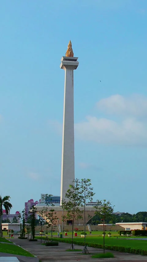Timelapse of Monas (Potrait) 스톡 동영상 331901649