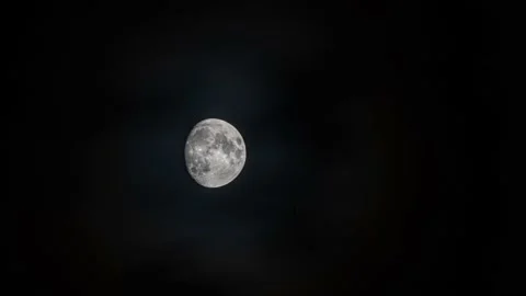 Timelapse of moon at night 動画素材 145995931