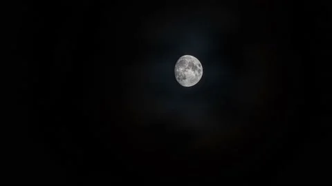 Timelapse of moon at night Видео 145995934