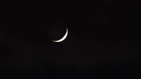 Timelapse of moon in night sky Stock Footage 130861216