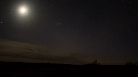 Timelapse moon stars and clouds setting over the Montana prairie Stock Footage 62648947