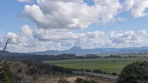 Timelapse of Mount Warning and overlooking Tweed Valley, NSW, Australia Video stock 259929783
