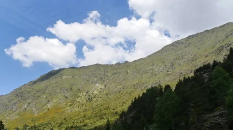 Timelapse mountain Pyrenees 動画素材 63274734