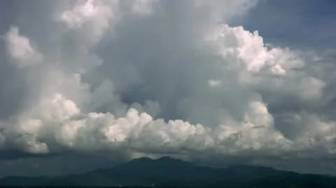 Timelapse mountain rain Vídeo Stock 11585368