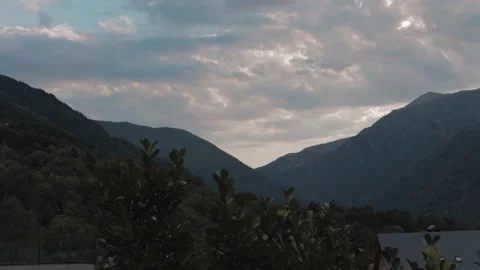 Timelapse in the mountains with clouds in the evening Video stock 138768589