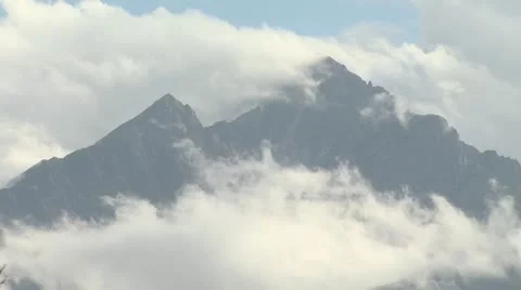 Timelapse in the Mountains Stockbeeldmateriaal 22031748