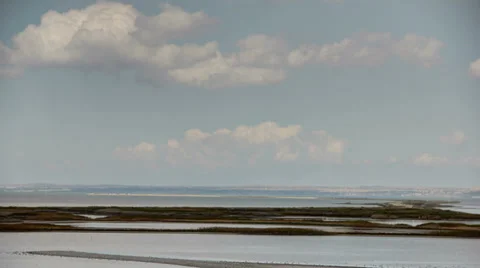 Timelapse movement of the clouds over the sea Vídeo Stock 38524365