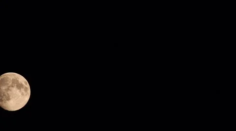 Timelapse of moving moon 動画素材 40308653