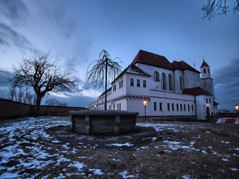 Timelapse of night Brno, view of Spilberk castle Video stock 72729319