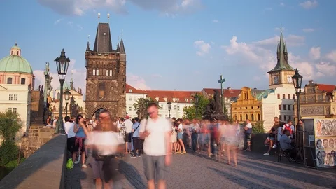 Timelapse of Old Town Bridge Tower and Tourists, Prague Video stock 93213983