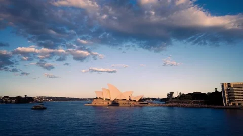 TImelapse of Opera House from Circular Quay at sunset into dusk Stock Footage 163633167