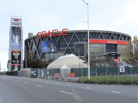 Timelapse of Oracle Arena in Oakland, Stock Video Pond5