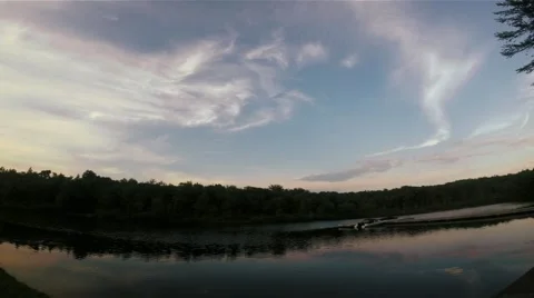 Timelapse over lake Stockbeeldmateriaal 41832504