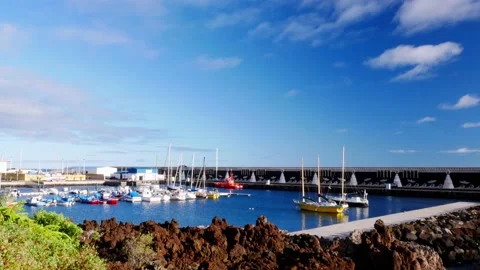Timelapse over a small port Video stock 137251114