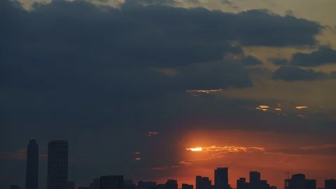 Timelapse of owntown sunset drama Stock Footage 86848651