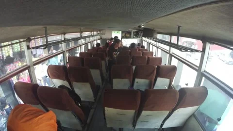 Timelapse passengers inside a bus 動画素材 143449092