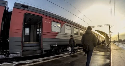 Timelapse of passengers, railway stop, platform Stock-Footage 129561265