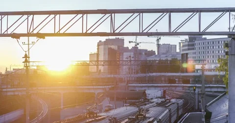 Timelapse of passengers, railway stop, platform Stock-Footage 129561420