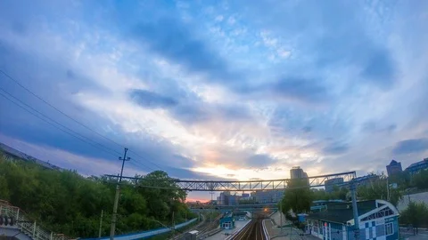 Timelapse of passengers, railway stop, platform Stock-Footage 129561515
