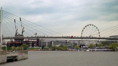 Timelapse of Pavshinsky pedestrian bridge Video stock 154186493