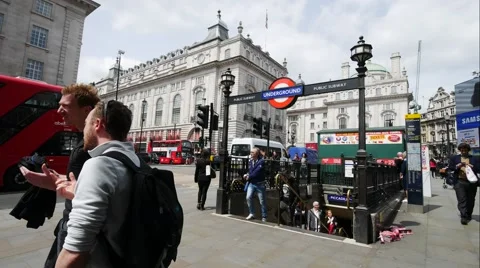 Timelapse of people using the under ground tube Piccadilly Circus station Stock Footage 65006313
