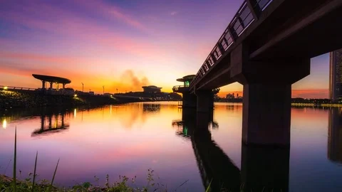 Timelapse at PICCmotion in and out. Stock Footage 72759610