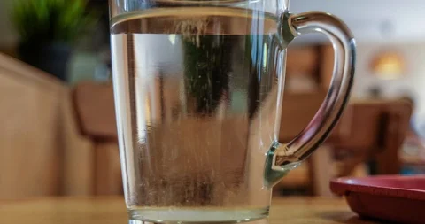 Timelapse of the process of pouring boiling water and preparing delicious tea Stock-Footage 129595711
