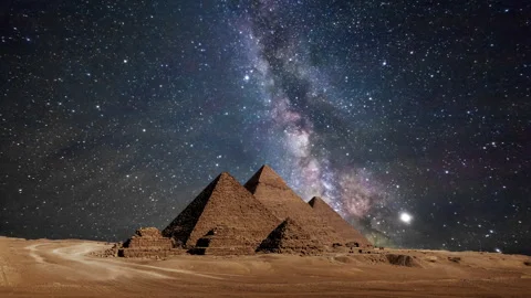 Timelapse of Pyramid complex of Giza at night. Giza, Cairo, Egypt Stock Footage 246814518