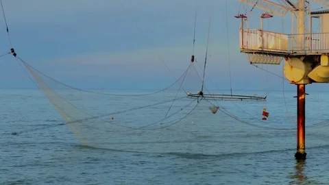 Timelapse of raising net Stock Footage 76710460